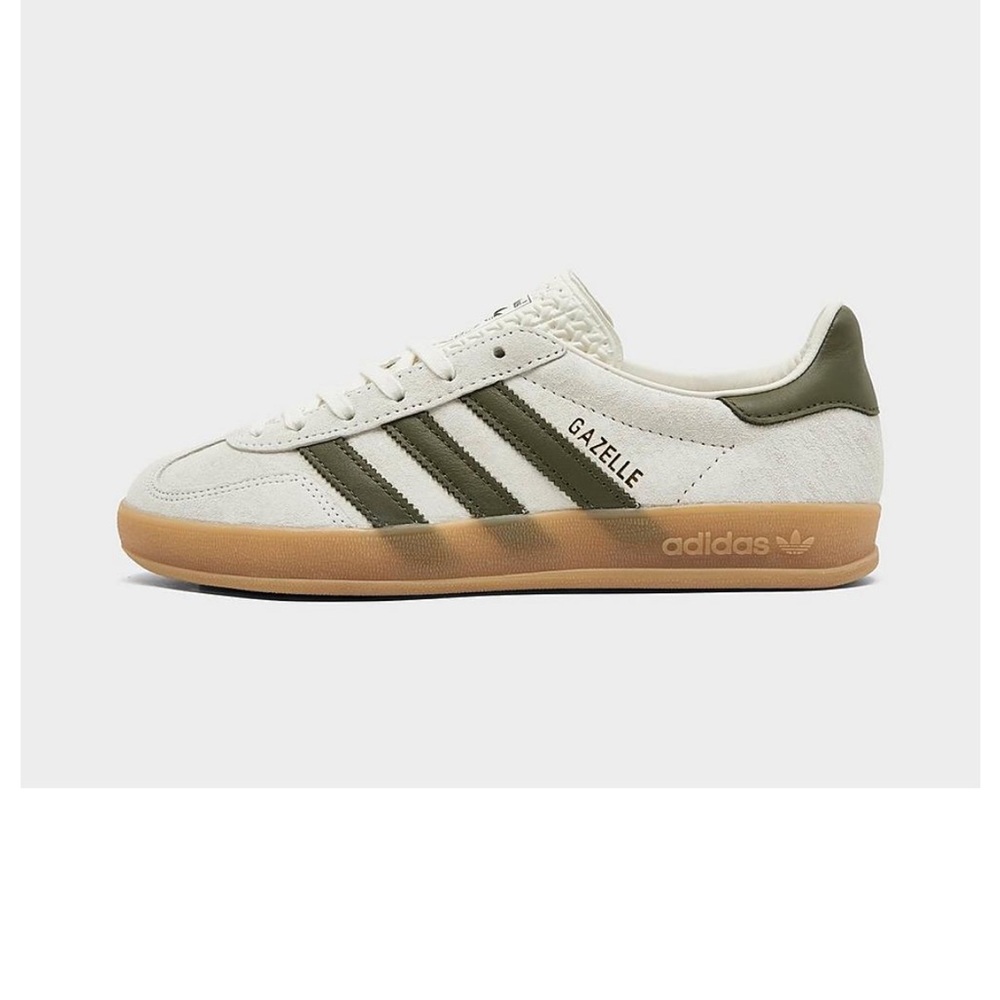 Women's adidas Originals Gazelle. Excellent condition. Size 7.5. White/Green
